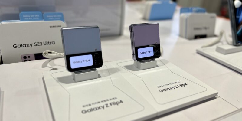 갤럭시 Z플립4 자급제 블루 256G 코스트코 할인 가격 정리